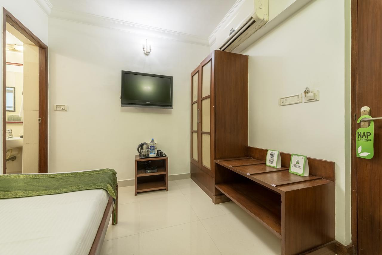 Treebo Angson Hotel Chennai Exterior photo