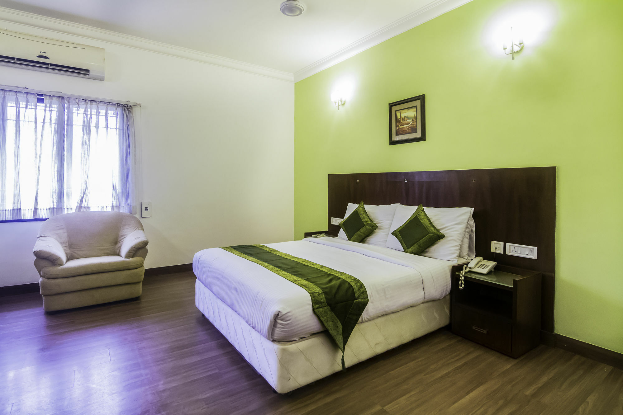 Treebo Angson Hotel Chennai Exterior photo